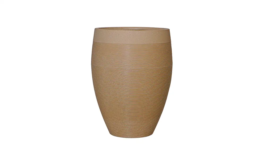Tokyo planter glowing warm white