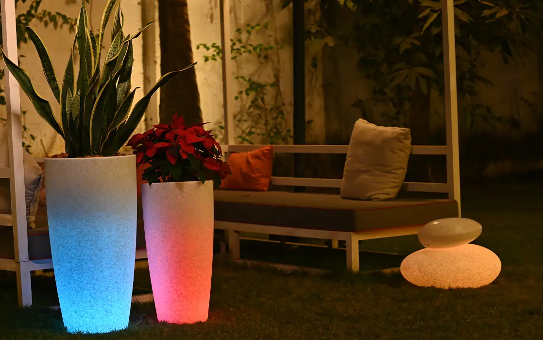 Tokyo Short Illuminated Round Planter front